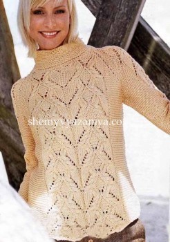 Пуловер-реглан ажурным узором и платочной вязкой