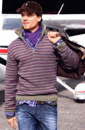 Полосатый пуловер с воротником поло