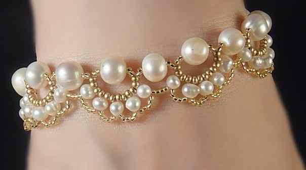 Ожерелье из бисера и бусин. Как сделать ожерелье из бусин мастер класс